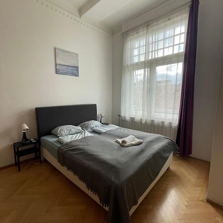 White Pearl Rooms Near Gozsdu Budapeste Exterior foto