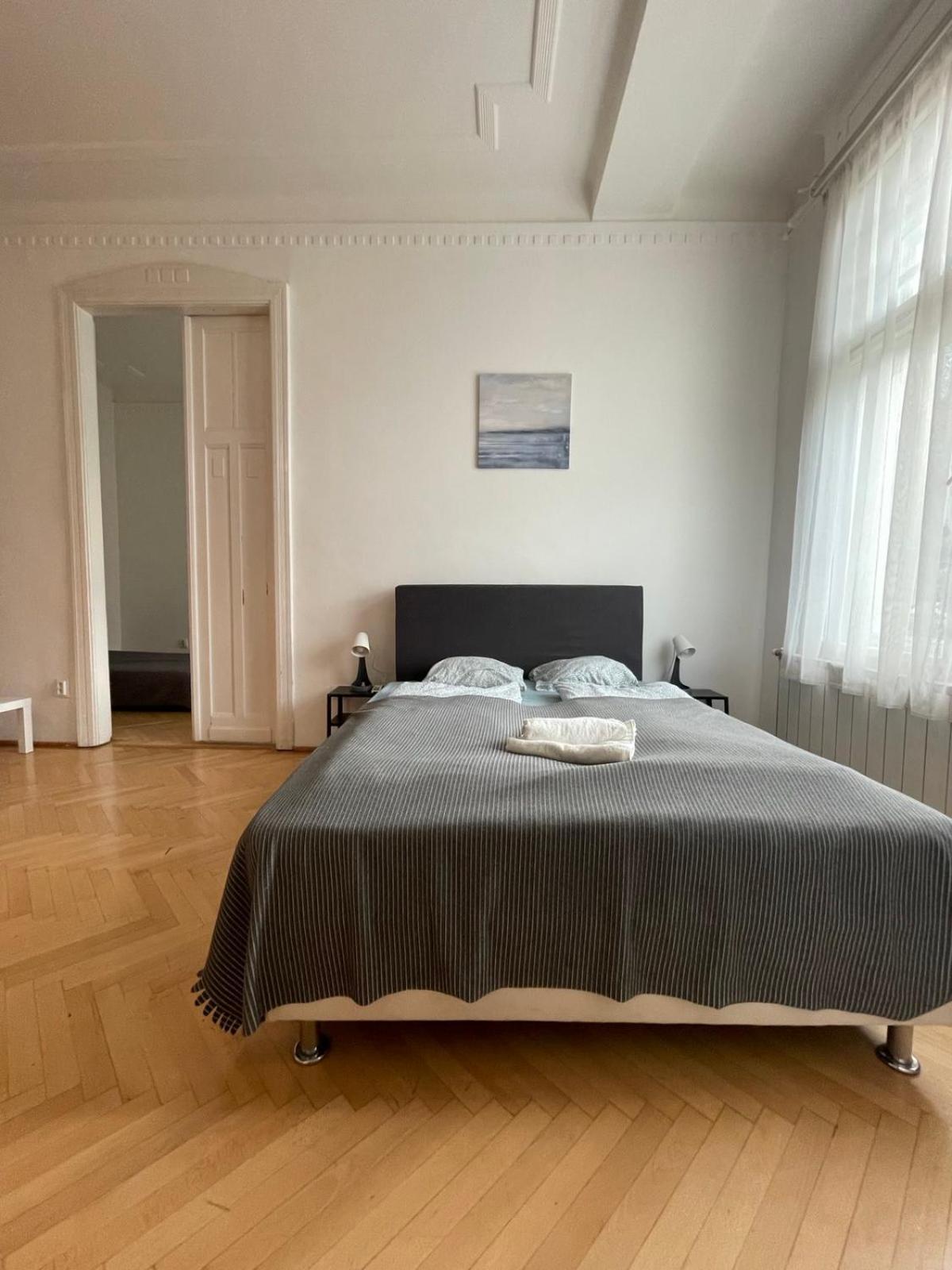 White Pearl Rooms Near Gozsdu Budapeste Exterior foto